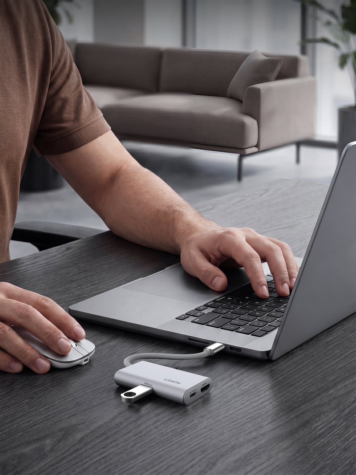 AUKEY UH-CUH06 OfficeDok 5-in-1 USB Hub Adapter