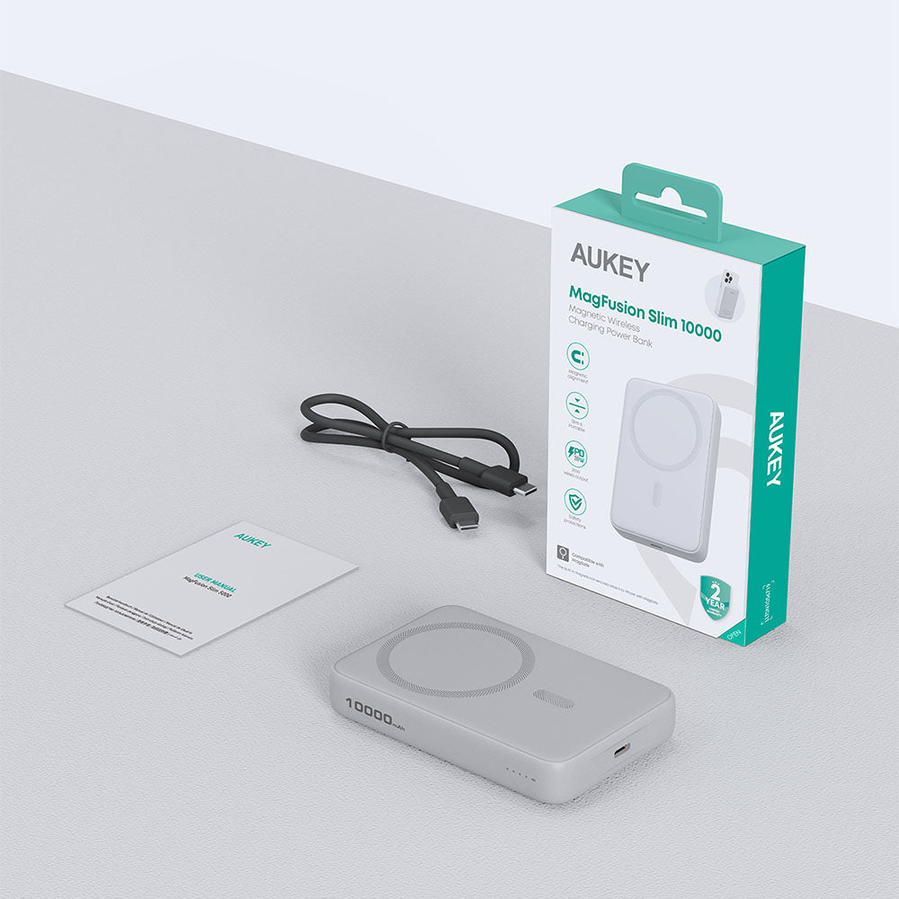 AUKEY MagFusion 10000 slim 10000mAh Magnetic Wireless Charging Power Bank PB-MS04